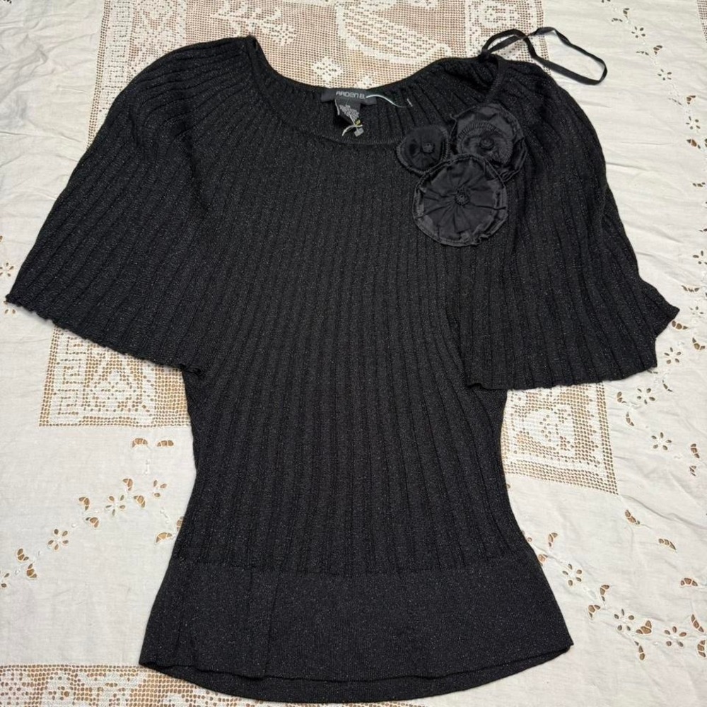 Arden B Black Shimmer Butterfly Sleeve Floral Top-XS - Picture 4 of 7